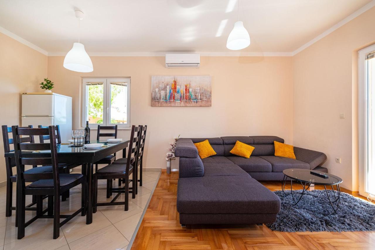 Villa Villa Matea - Heated Pool, Peace, View